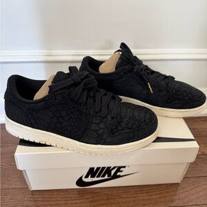 Nike Air Jordan 1 Low Retro, Black Python